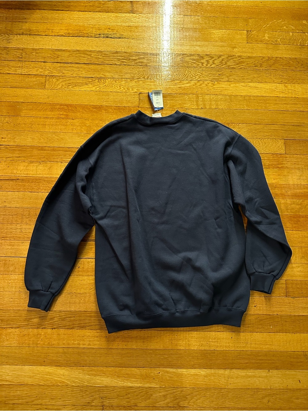 NEW OLD STOCK VINTAGE 90's Tigger Disney Store USA MADE Sweatshirt Blue XL Y2K - Picture 5 of 5